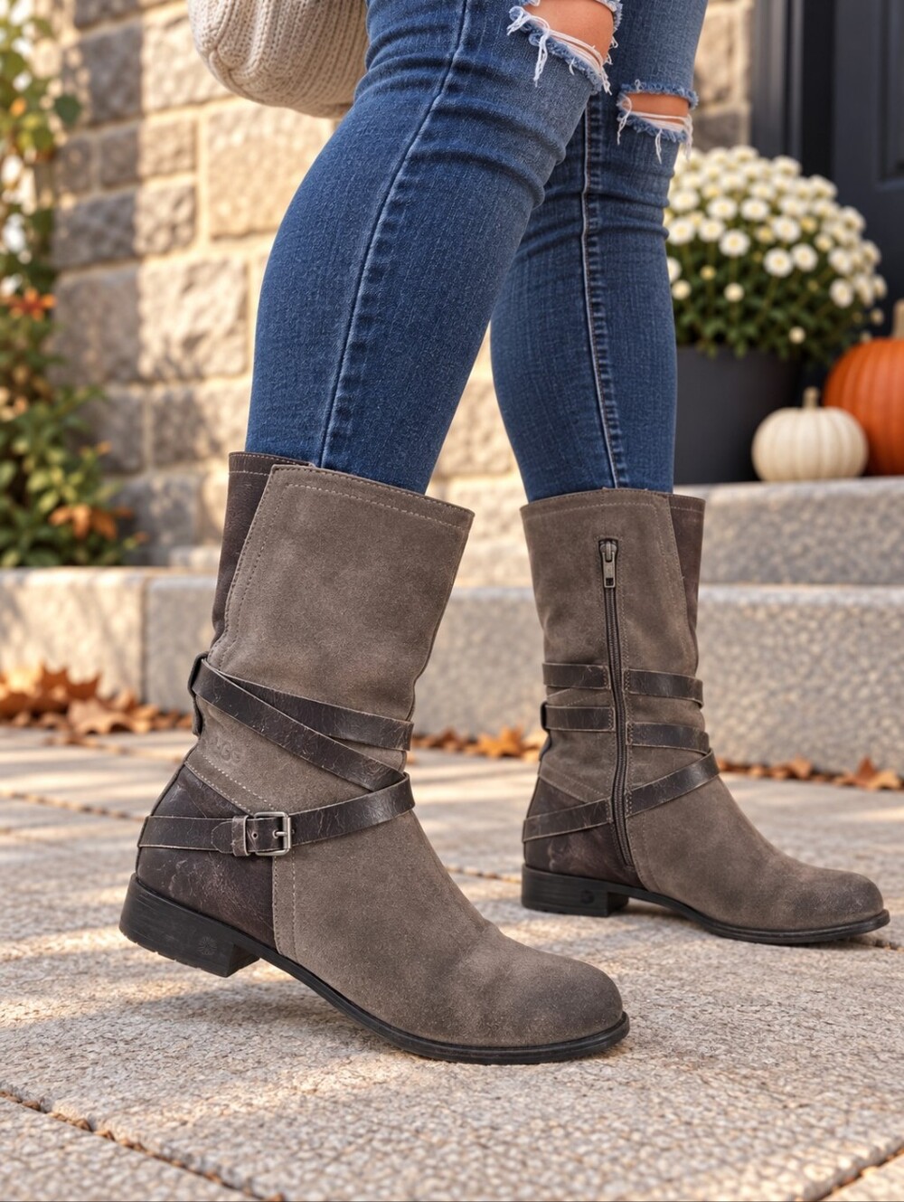 UGG Deanna Boots Size 8